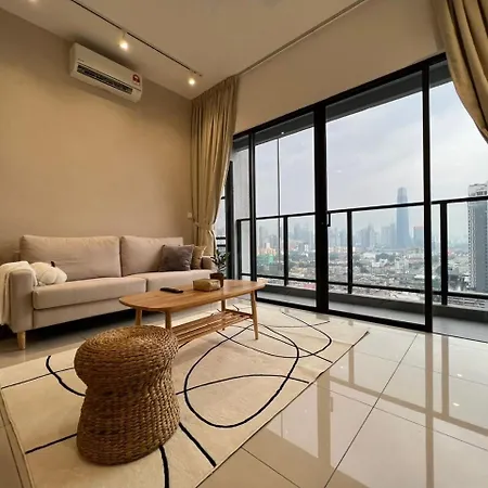 Klcity & Klcc View Modern Style 2R2B - 6 Pax Kuala Lumpur Exterior photo