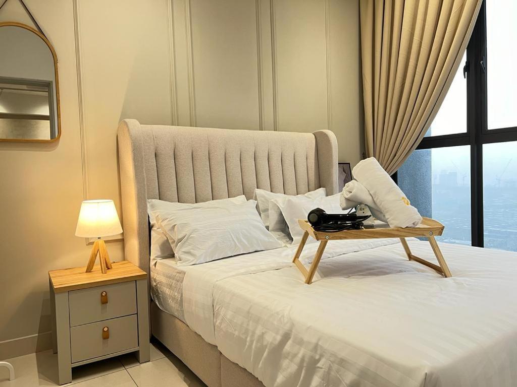Klcity & Klcc View Modern Style 2r2b - 6 Pax Kuala Lumpur