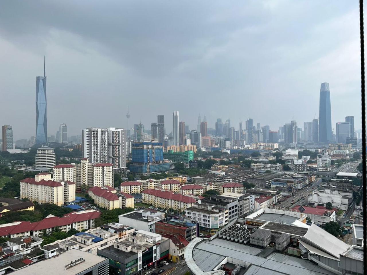 Klcity & Klcc View Modern Style 2r2b - 6 Pax Apartment *